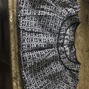 Style and Company 100 percent linen top in 16W